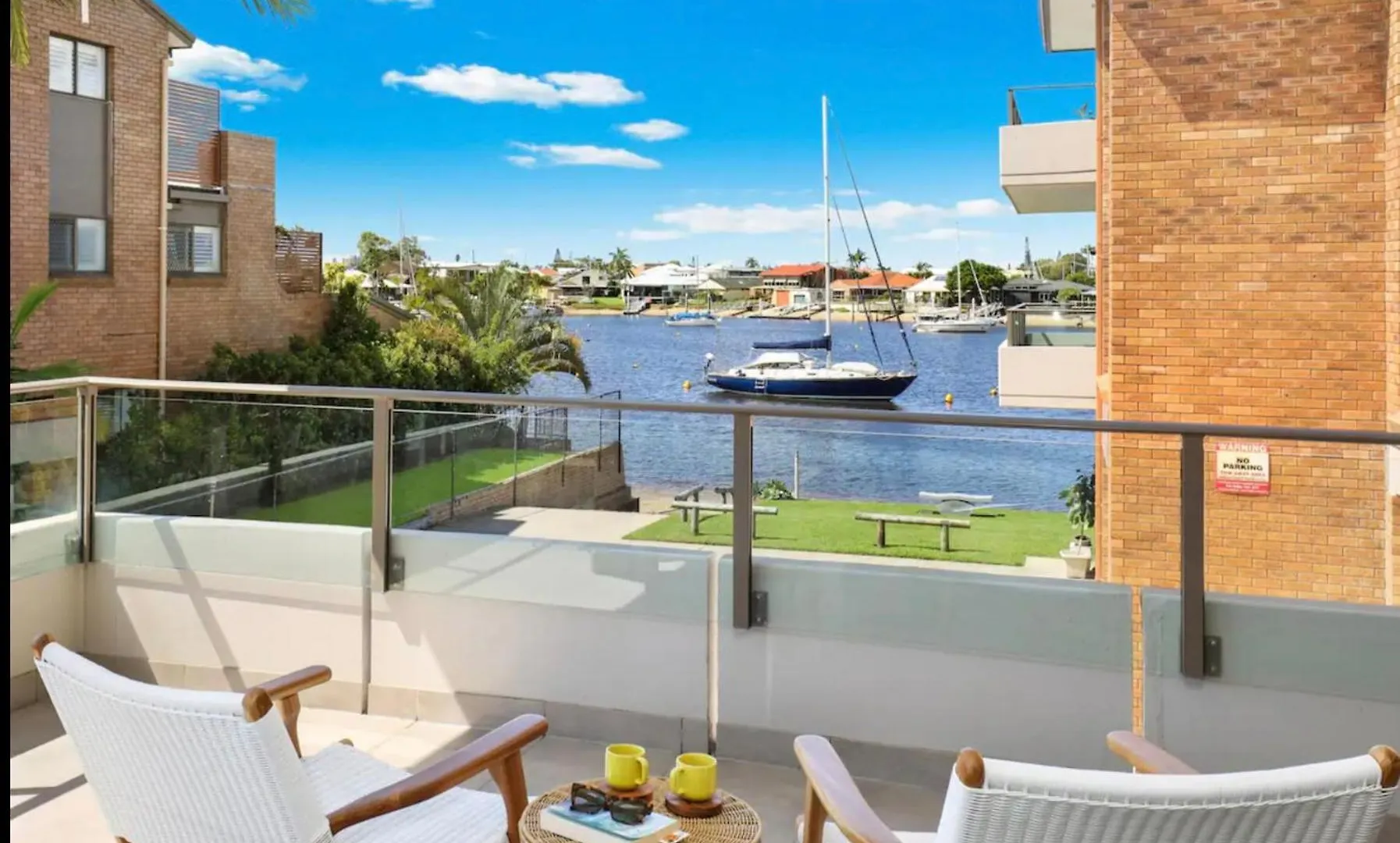 Luxury 2 Bedroom Unit Mooloolaba